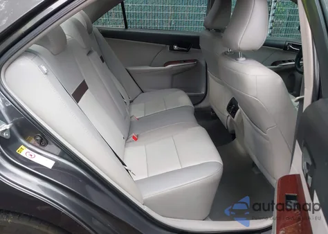 2012 Toyota Camry Xle z USA, uszkodzony, nr VIN 4T4BF1FK4CR175808